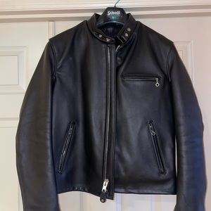Schott’s Men’s Classic Leather Racer Motorcycle Jacket size 44.